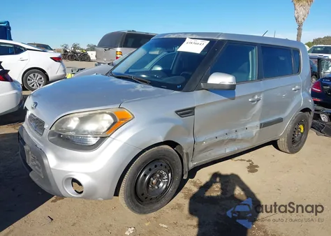 2013 Kia Soul + from USA, damaged, VIN KNDJT2A68D7555690
